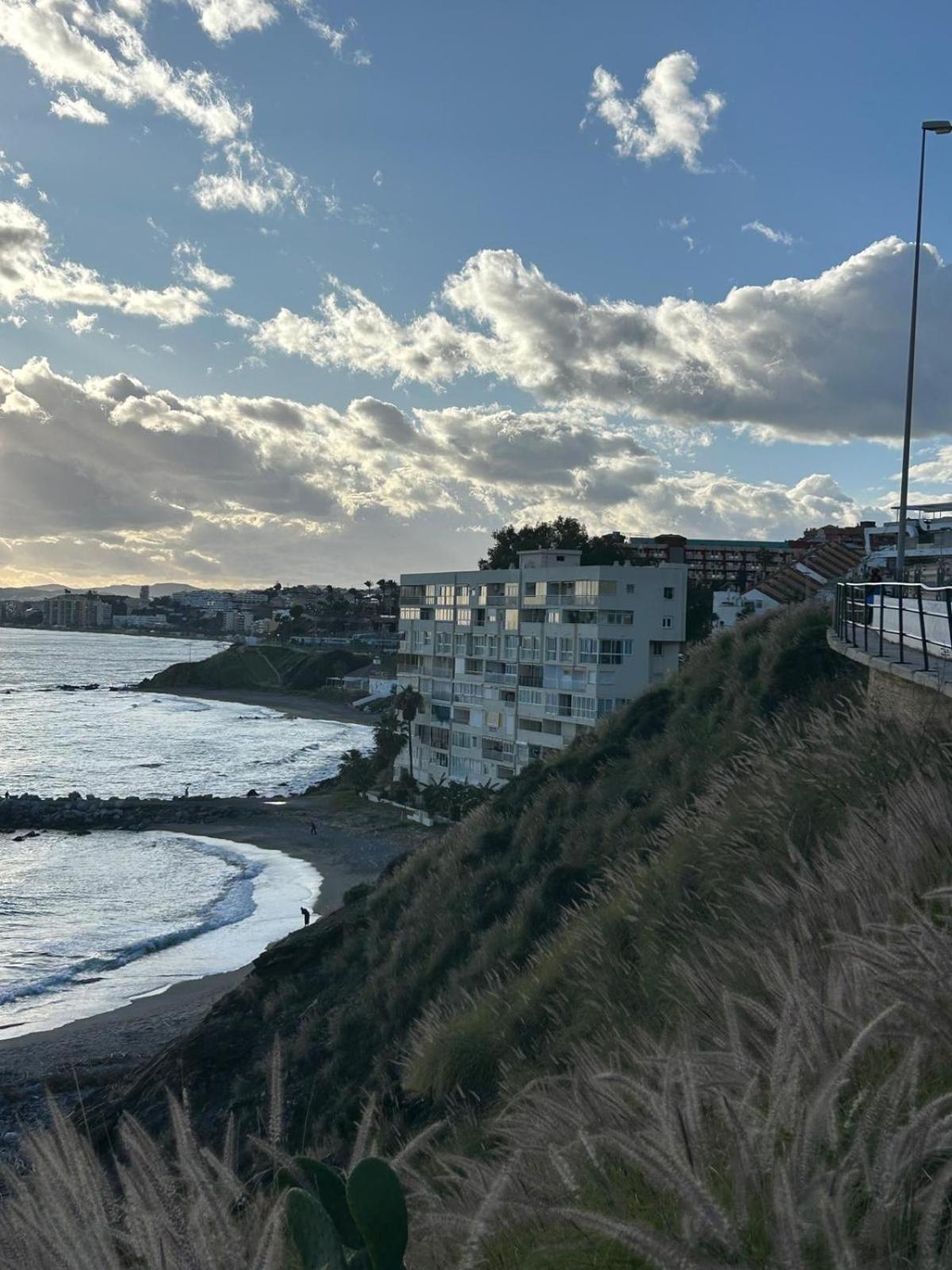 Primera Linea De Playa Benalmadena La Perla Playa Paraiso Exterior foto